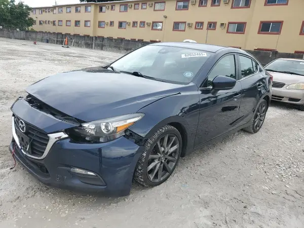 3MZBN1V38JM212563 2018 MAZDA 3 - Image 1