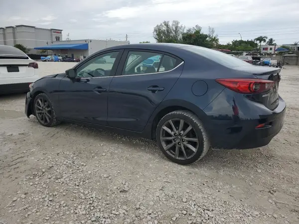 3MZBN1V38JM212563 2018 MAZDA 3 - Image 2