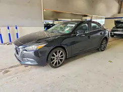 3MZBN1V38JM212899 2018 MAZDA 3
