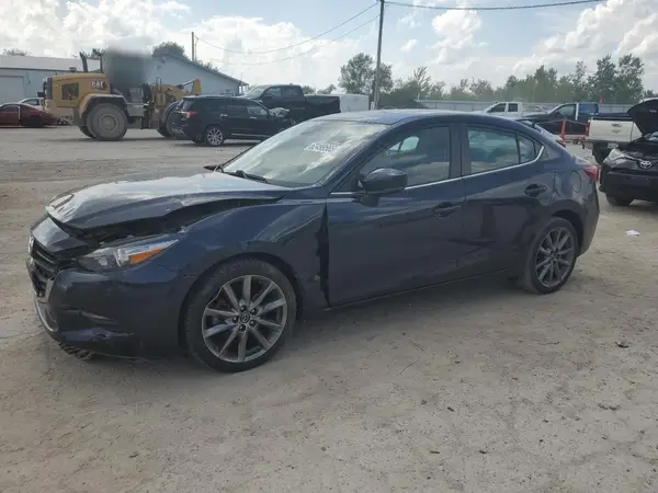 3MZBN1V38JM213132 2018 MAZDA 3 - Image 1
