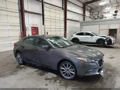 3MZBN1V38JM215236 2018 MAZDA 3