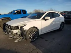 3MZBN1V38JM215978 2018 MAZDA 3