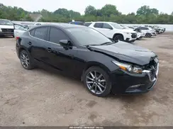 3MZBN1V38JM255963 2018 MAZDA 3