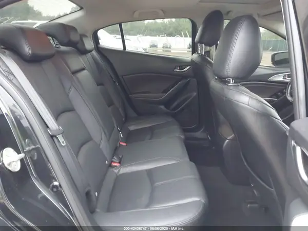 3MZBN1V38JM255963 2018 MAZDA 3 - Image 8