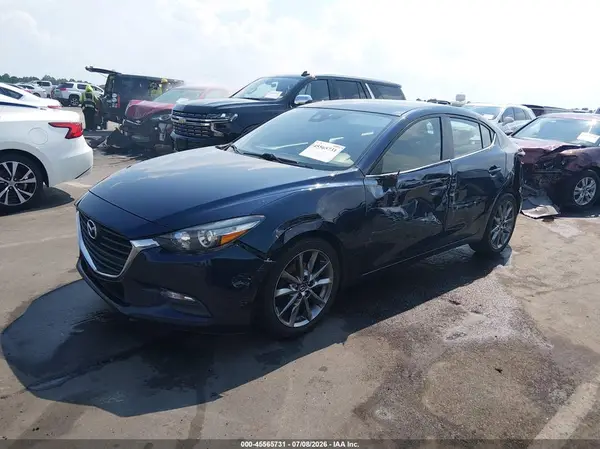3MZBN1V39JM169139 2018 MAZDA 3 - Image 2