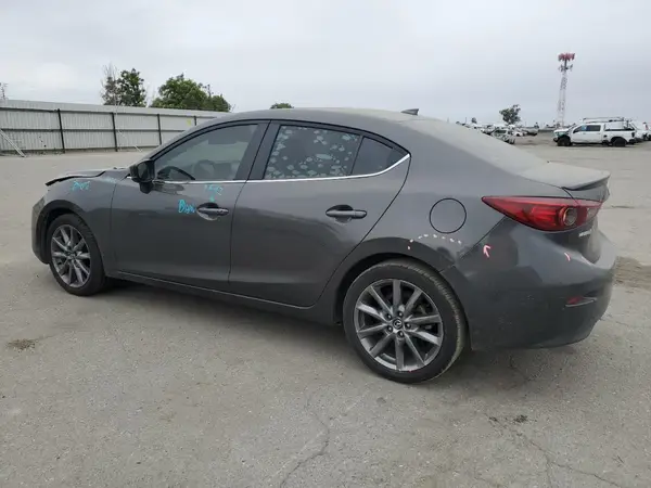 3MZBN1V39JM177225 2018 MAZDA 3 - Image 2