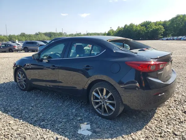 3MZBN1V39JM180884 2018 MAZDA 3 - Image 2