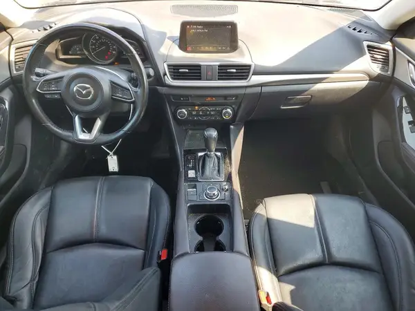 3MZBN1V39JM180884 2018 MAZDA 3 - Image 8