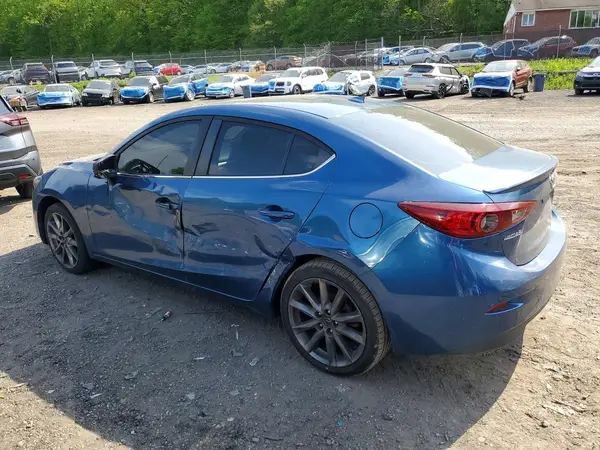 3MZBN1V39JM187818 2018 MAZDA 3 - Image 2