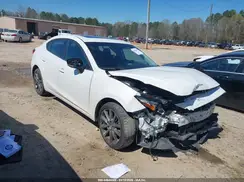 3MZBN1V39JM188385 2018 MAZDA 3