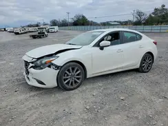 3MZBN1V39JM189875 2018 MAZDA 3