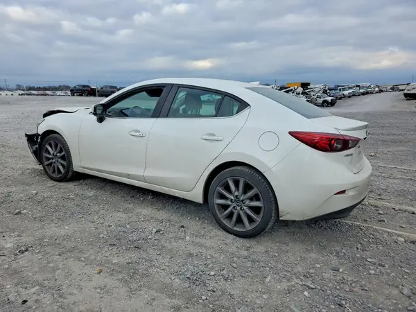 3MZBN1V39JM189875 2018 MAZDA 3 - Image 2