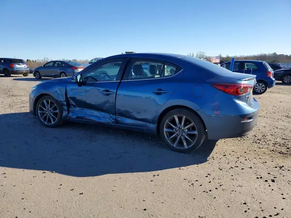 3MZBN1V39JM193117 2018 MAZDA 3 - Image 2
