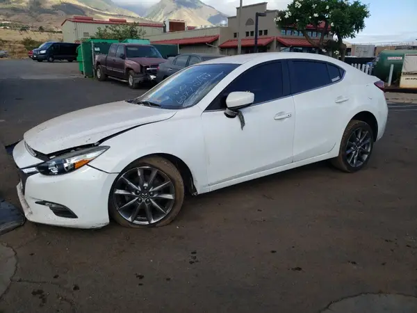 3MZBN1V39JM203256 2018 MAZDA 3 - Image 1