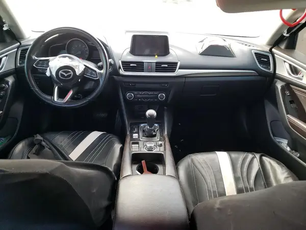 3MZBN1V39JM203256 2018 MAZDA 3 - Image 8