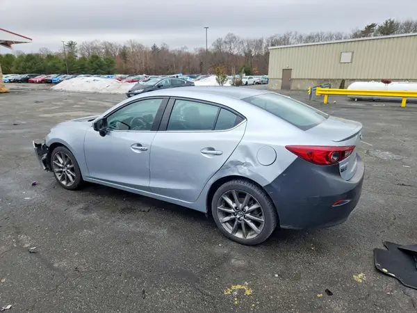3MZBN1V39JM205492 2018 MAZDA 3 - Image 2
