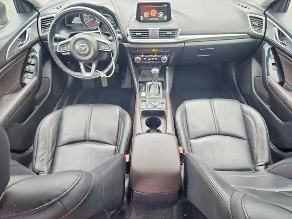 3MZBN1V39JM205492 2018 MAZDA 3 - Image 8
