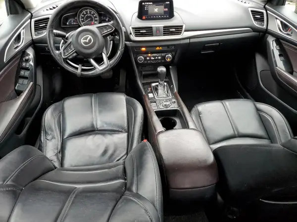 3MZBN1V39JM205847 2018 MAZDA 3 - Image 8
