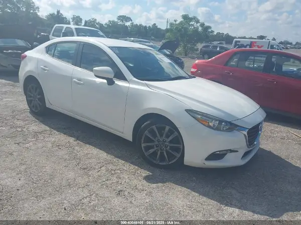 3MZBN1V39JM206416 2018 MAZDA 3 - Image 1