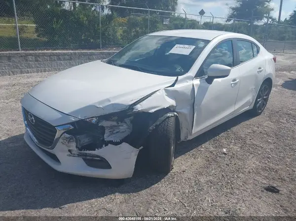 3MZBN1V39JM206416 2018 MAZDA 3 - Image 2