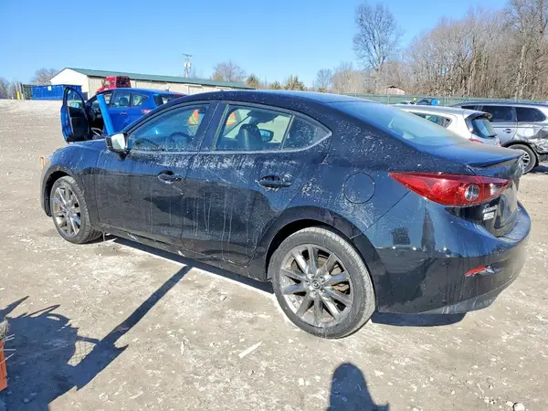 3MZBN1V39JM209008 2018 MAZDA 3 - Image 2