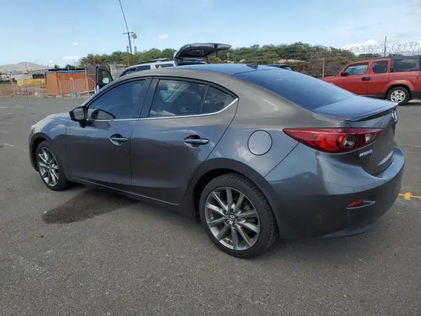 3MZBN1V39JM210837 2018 MAZDA 3 - Image 2