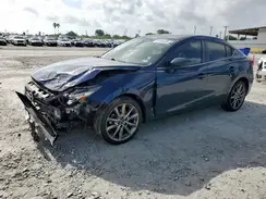 3MZBN1V39JM214998 2018 MAZDA 3