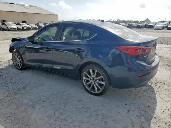 3MZBN1V39JM214998 2018 MAZDA 3 - Image 2