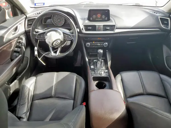 3MZBN1V39JM214998 2018 MAZDA 3 - Image 8