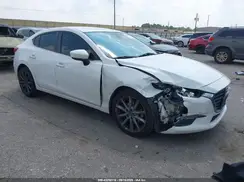 3MZBN1V39JM221658 2018 MAZDA 3