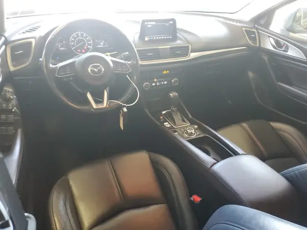 3MZBN1V39JM225242 2018 MAZDA 3 - Image 8