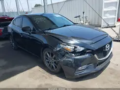 3MZBN1V39JM236421 2018 MAZDA 3