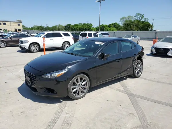 3MZBN1V39JM239173 2018 MAZDA 3 - Image 1