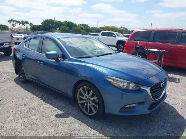3MZBN1V39JM248584 2018 MAZDA 3 - Image 1
