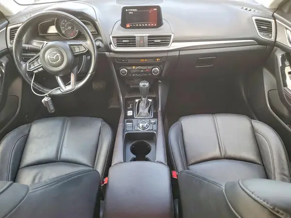 3MZBN1V39JM250724 2018 MAZDA 3 - Image 8