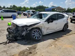 3MZBN1V39JM256006 2018 MAZDA 3