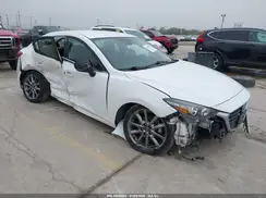 3MZBN1V3XJM159669 2018 MAZDA 3