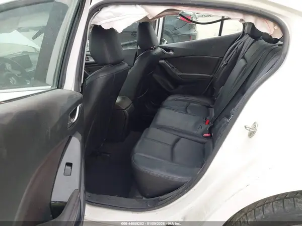 3MZBN1V3XJM159669 2018 MAZDA 3 - Image 8