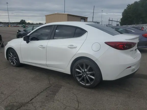3MZBN1V3XJM160563 2018 MAZDA 3 - Image 2