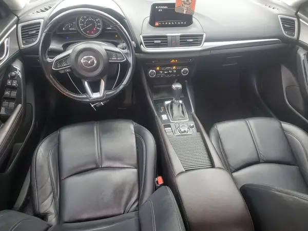 3MZBN1V3XJM160563 2018 MAZDA 3 - Image 8