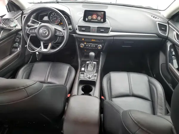 3MZBN1V3XJM167710 2018 MAZDA 3 - Image 8