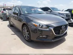 3MZBN1V3XJM174706 2018 MAZDA 3