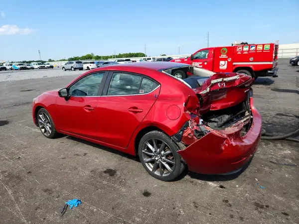 3MZBN1V3XJM180943 2018 MAZDA 3 - Image 2