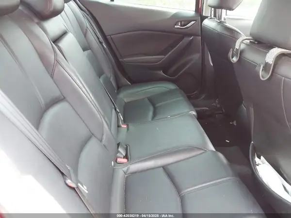 3MZBN1V3XJM183616 2018 MAZDA 3 - Image 8