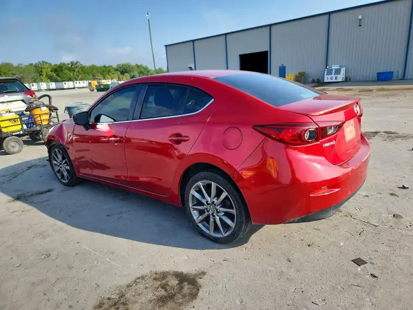 3MZBN1V3XJM184331 2018 MAZDA 3 - Image 2