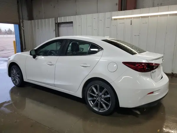 3MZBN1V3XJM188170 2018 MAZDA 3 - Image 2