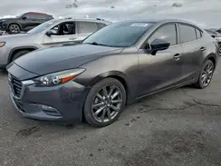 3MZBN1V3XJM195698 2018 MAZDA 3