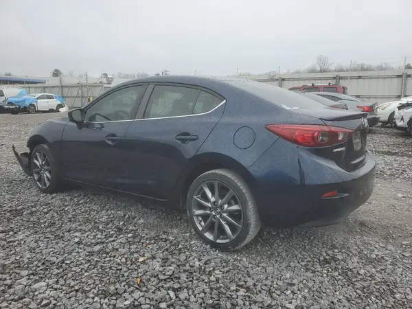 3MZBN1V3XJM198021 2018 MAZDA 3 - Image 2