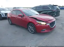 3MZBN1V3XJM198164 2018 MAZDA 3
