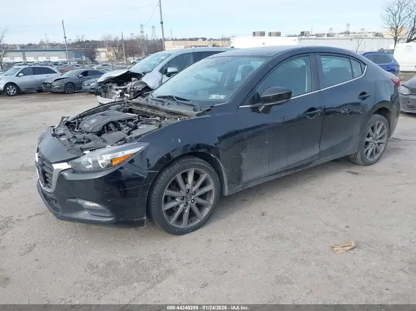 3MZBN1V3XJM199430 2018 MAZDA 3 - Image 2